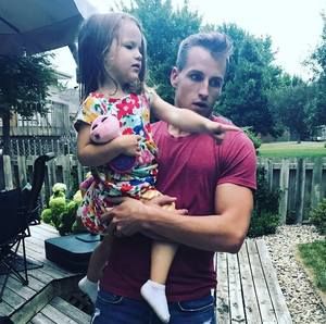 Meet your Posher, Tait